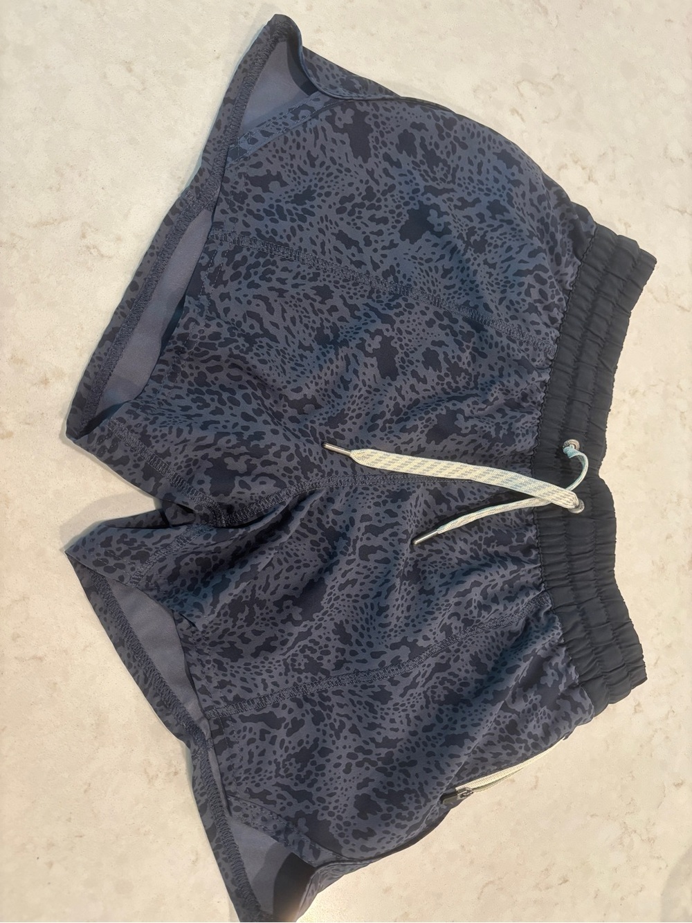 Vuori Women's Navy Leopard Dash Shorts – Size XS | Gently Worn